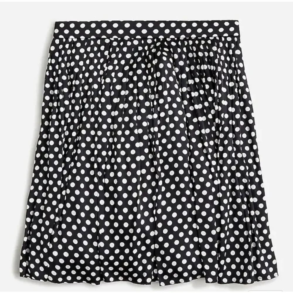 30. J.Crew Featherweight satin mini skirt in dot